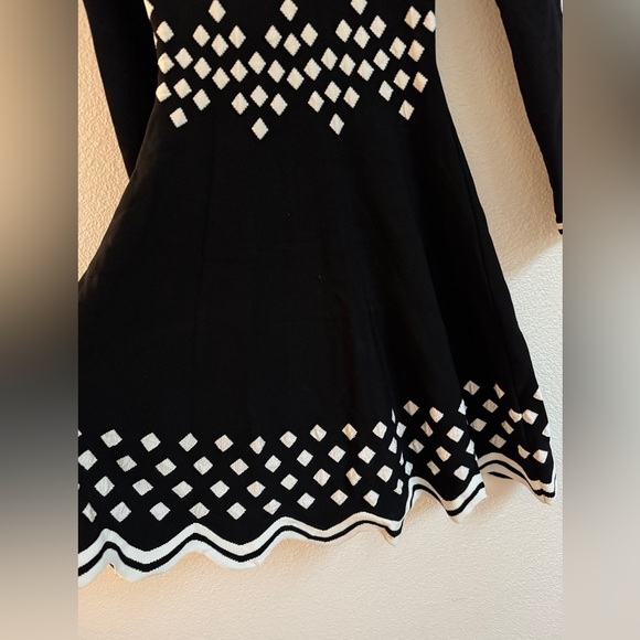 Lela Rose black and white long sleeve knit dress - Picture 7 of 15